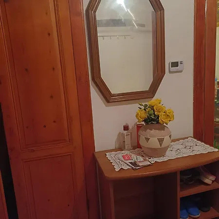 Apartman Geo Carfritt House *